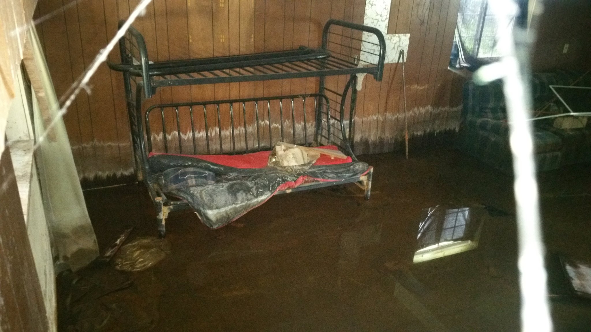 meth residue house walls Traumatic Cleanup and Restoration